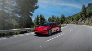 国产Model3规范续航版将降至22万特斯拉音讯不实
