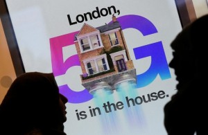 英国政府将5G基站与新冠传达相联系是彻底过错的