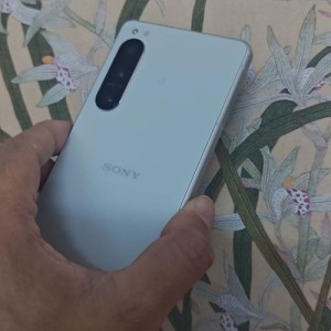 索尼Xperia E4g正式发布！4.7寸屏+4G网络