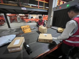 一天揽收超266万包裹湖北快递业已重启五成