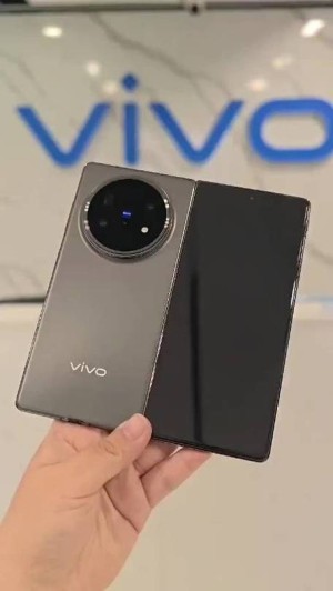 蓝厂最轻薄大折叠！vivo X Fold5入网