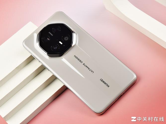 华为Pura 80疯狂堆料！超大杯搭载双层OLED：屏幕参数超越Mate 70 RS