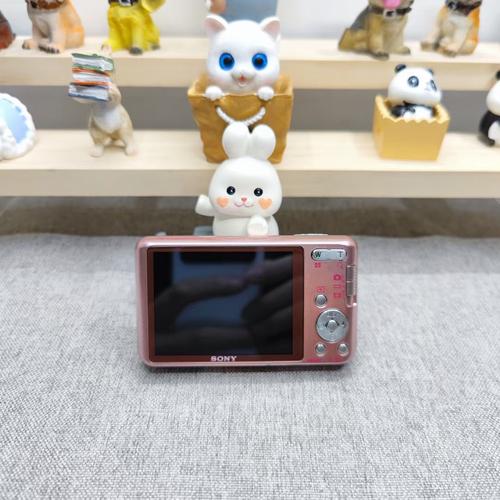 索尼W570D合适女孩子使用吗