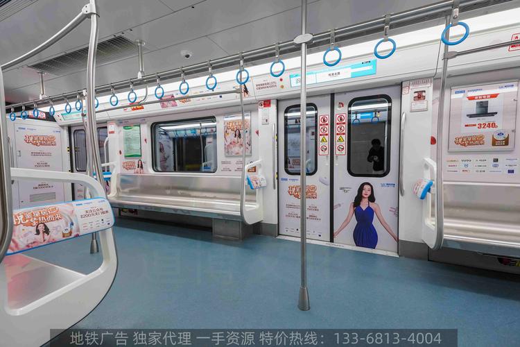 虎童科技引领地铁智能场景广告新趋势